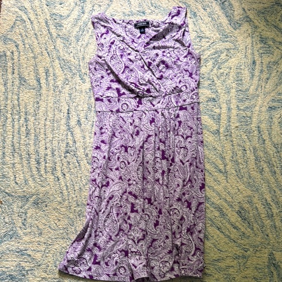 Lands End purple paisley, fi and flare faux wrap stretch summer dress small - Picture 1 of 4